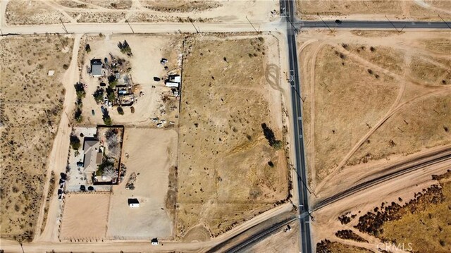 10420 Kiowa Rd, Apple Valley, CA 92308