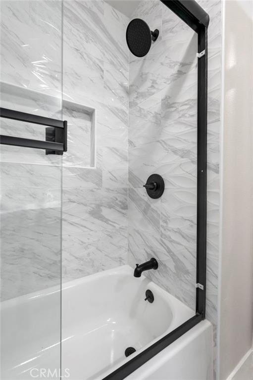 1715 E Redwood Ave, Anaheim, CA 92805 - bathroom featuring shower / tub combination