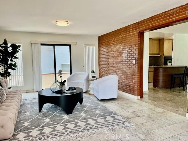 303 N Wycliff Ave, San Pedro, CA 90732 - photo 3