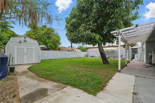 4819 Church St, Pico Rivera, CA 90660 - view of yard featuring a patio area