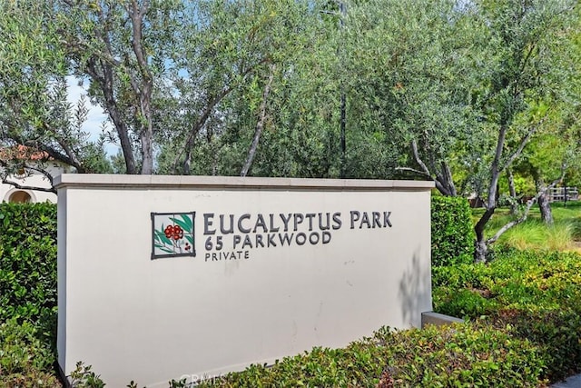 156 Barrow, Irvine, CA 92620 - view of community / neighborhood sign