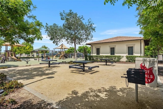 156 Barrow, Irvine, CA 92620 - view of community