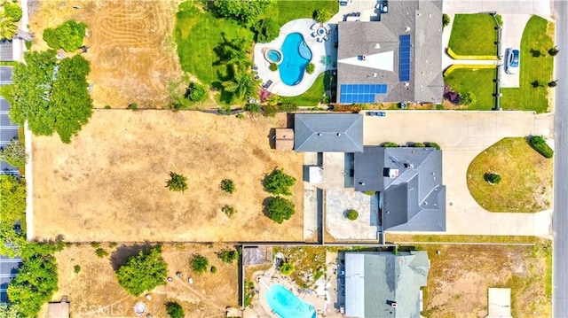 7236 Hellman Ave, Rancho Cucamonga, CA 91701 - bird's eye view of a pool area