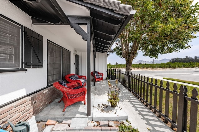 5015 Berryhill Pl, Riverside, CA 92507 - porch featuring a mountain view