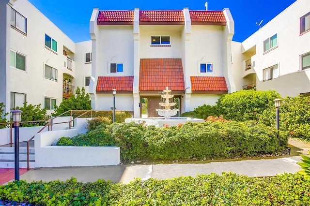 6330 Genesee Ave Unit 103, San Diego, CA 92122 - view of building exterior