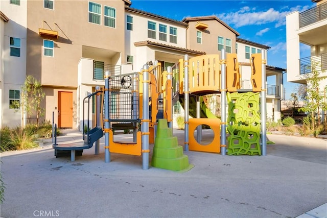 667 Limoncello Ln, Covina, CA 91723 - view of community play area