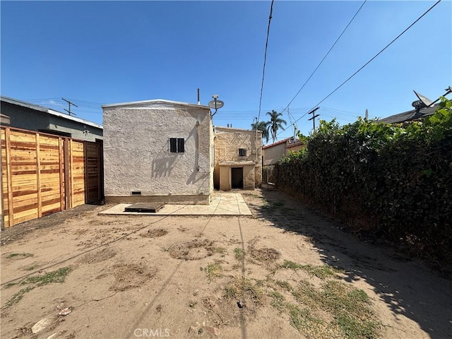 1434 W 92nd St, Los Angeles, CA 90047 - view of rear view of house