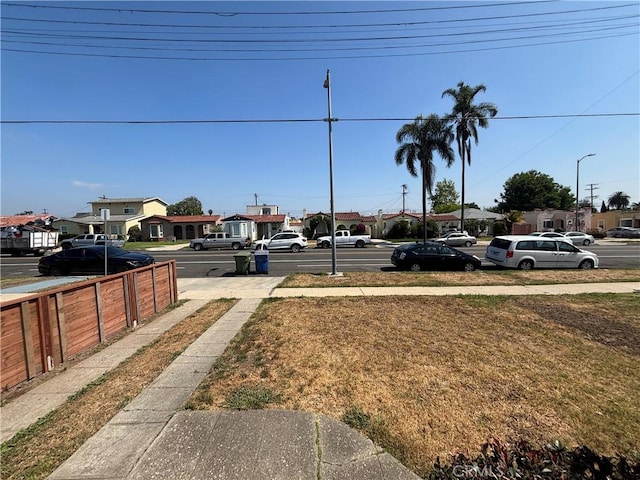 1434 W 92nd St, Los Angeles, CA 90047 - view of yard featuring a residential view
