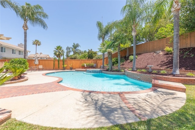 1188 Old Hickory Rd, Corona, CA 92882 - view of swimming pool featuring a fenced backyard, a patio area, and a pool with connected hot tub