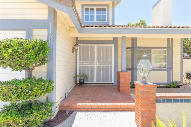 1188 Old Hickory Rd, Corona, CA 92882 - entrance to property featuring covered porch