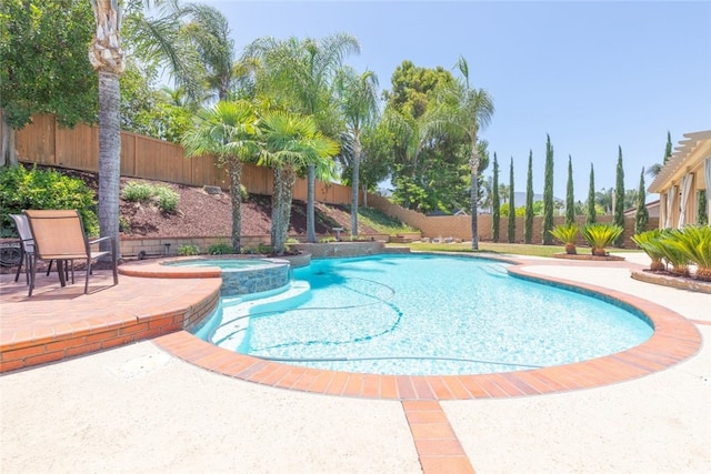 1188 Old Hickory Rd, Corona, CA 92882 - view of pool featuring a fenced backyard, a patio area, and a pool with connected hot tub
