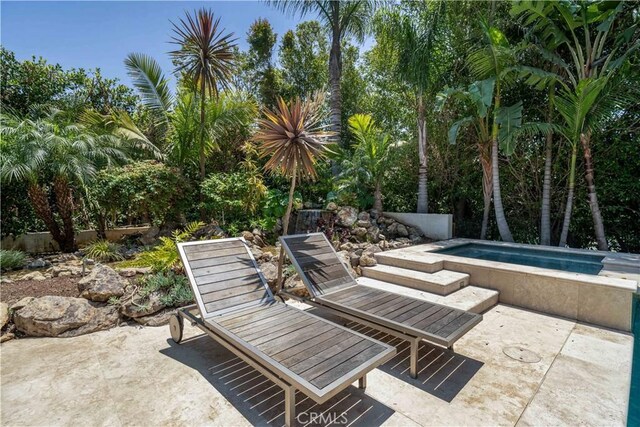 13524 Deste Dr, Pacific Palisades, CA 90272 - photo 31