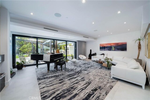 13524 Deste Dr, Pacific Palisades, CA 90272 - photo 16