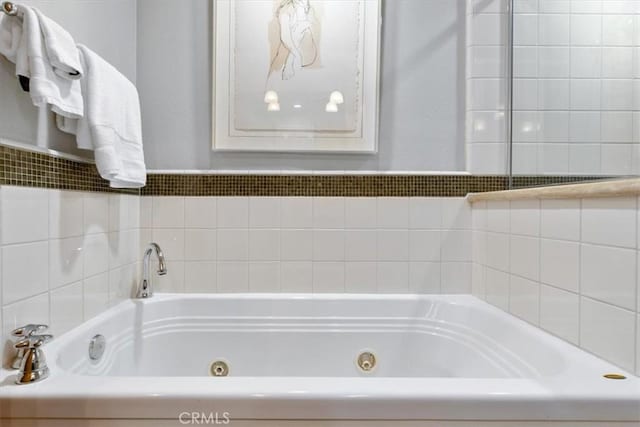 223 San Miguel St, Avila Beach, CA 93424 - full bathroom featuring a jetted tub