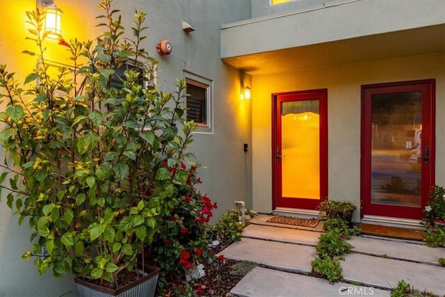 223 San Miguel St, Avila Beach, CA 93424 - entrance to property featuring stucco siding