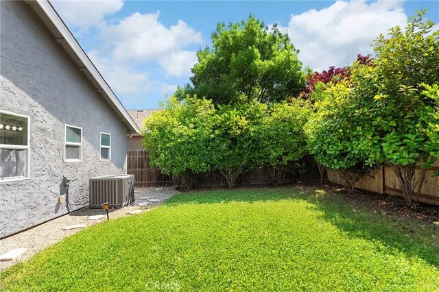 1377 Lucy Way, Chico, CA 95973 - view of yard featuring central AC