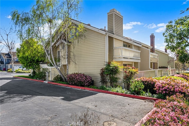431 Cranston Ct Unit 102, Long Beach, CA 90803 - view of side of home with a chimney