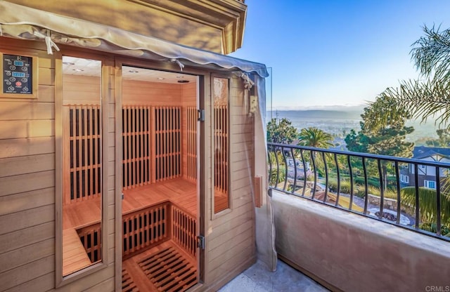 7133 Obelisco Cir, Carlsbad, CA 92009 - relaxing sauna / steam room featuring wood walls