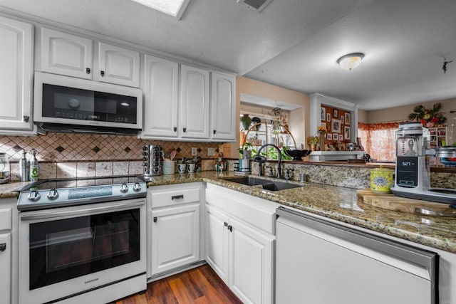2126 Kings View Cir, Spring Valley, CA 91977 - photo 14