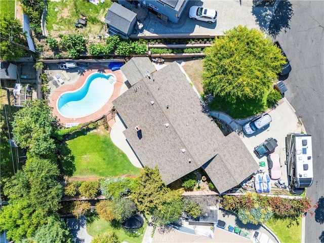 19302 Maynard Way N, Tustin, CA 92705 - drone / aerial view of a pool area