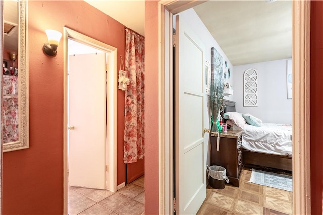 10752 Weigand Ave, Los Angeles, CA 90059 - view of corridor