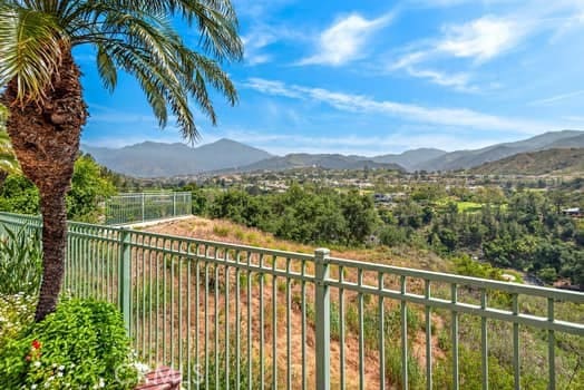 18 Beaconsfield, Rancho Santa Margarita, CA 92679 - photo 34
