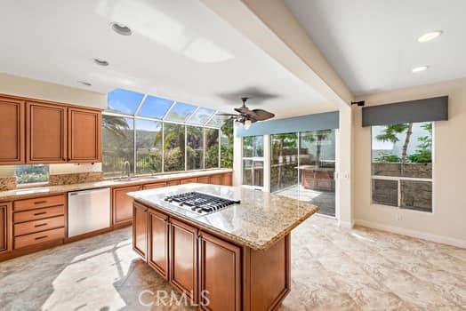 18 Beaconsfield, Rancho Santa Margarita, CA 92679 - photo 8