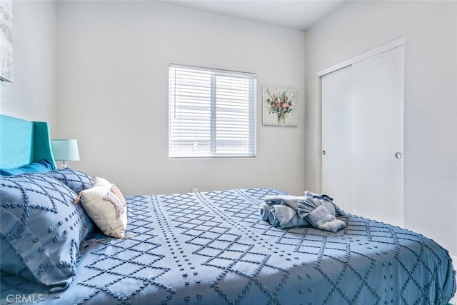 13176 Quinta Way, Desert Hot Springs, CA 92240 - bedroom with a closet