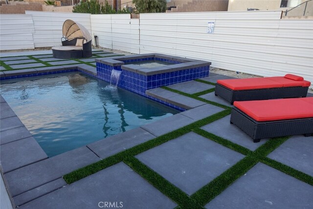 13176 Quinta Way, Desert Hot Springs, CA 92240 - view of swimming pool with a patio and a pool with connected hot tub