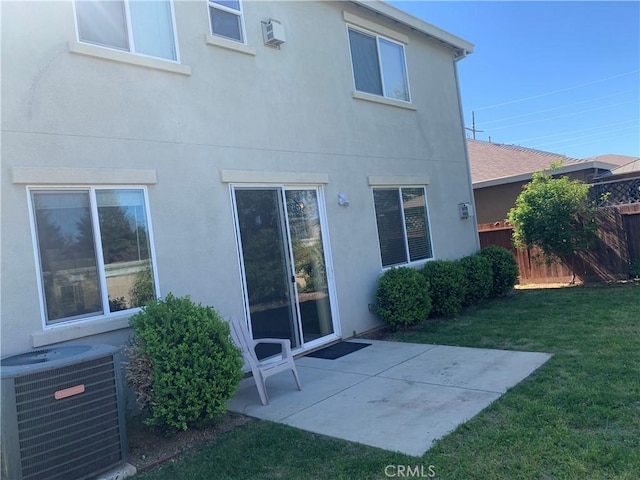 538 Burnt Ranch Way, Chico, CA 95973 - back of house featuring stucco siding and a patio