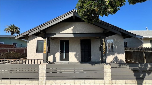 1082 Lewis Ave, Long Beach, CA 90813 - bungalow featuring stucco siding