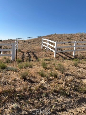 497 Rambling Ln, Aguanga, CA 92536 - photo 22