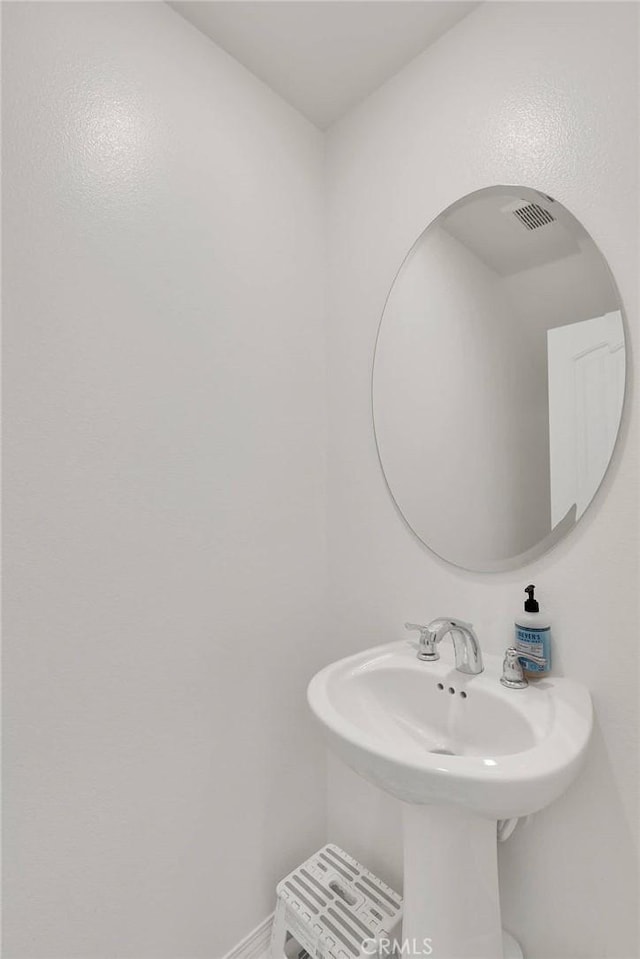 16718 Wyndham Ln, Fontana, CA 92336 - photo 15