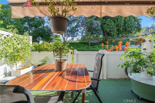 28215 Paseo El Siena Unit 46, Laguna Niguel, CA 92677 - view of patio / terrace with outdoor dining space
