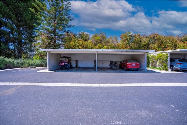 879 Via Mendoza Unit B, Laguna Woods, CA 92637 - view of car parking