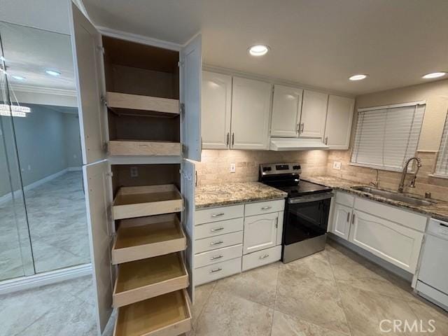 879 Via Mendoza Unit B, Laguna Woods, CA 92637 - kitchen featuring electric range, under cabinet range hood, dishwasher, backsplash, and recessed lighting