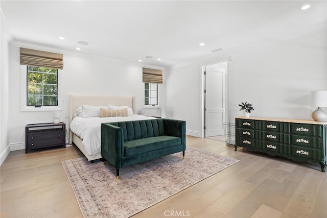 3914 Woodfield Dr, Sherman Oaks, CA 91403 - bedroom with light wood finished floors, crown molding, recessed lighting, and baseboards