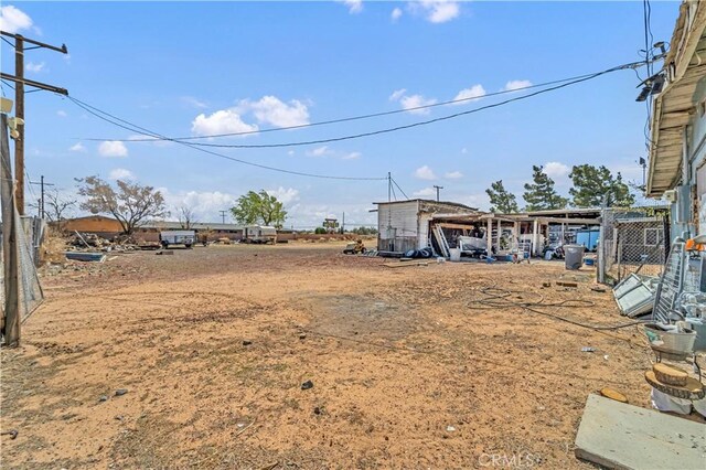 26447 20 Mule Team Rd, Boron, CA 93516 - view of yard