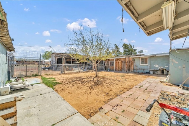 26447 20 Mule Team Rd, Boron, CA 93516 - view of yard