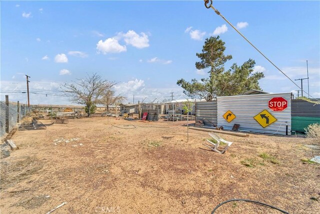 26447 20 Mule Team Rd, Boron, CA 93516 - view of yard