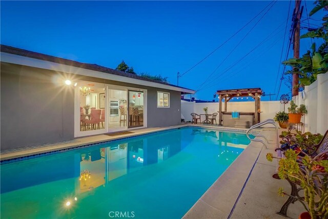 1717 Cumbre Dr, San Pedro, CA 90732 - view of pool featuring a fenced backyard and a patio area