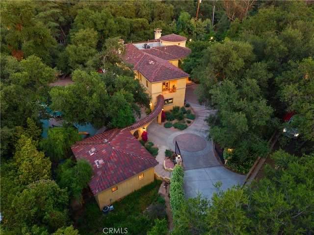 4204 Woodleigh Ln, La Canada Flintridge, CA 91011 - view of subject property with a forest