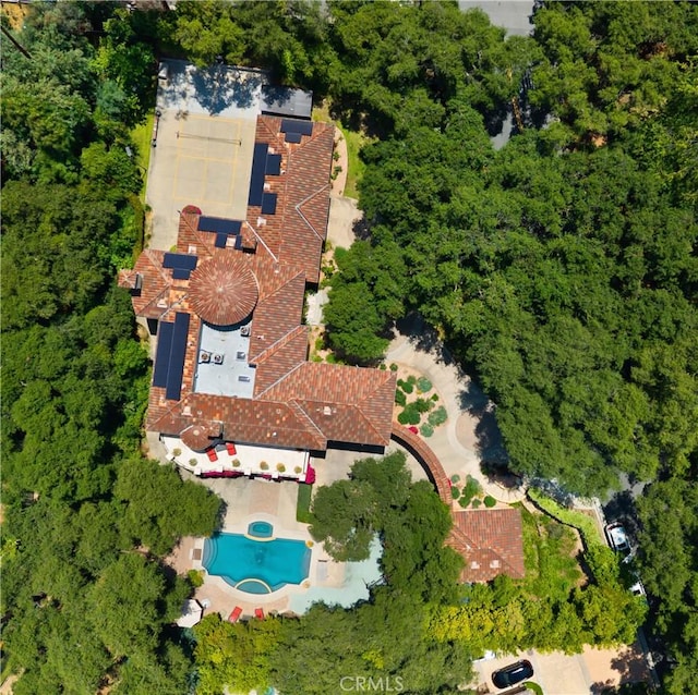 4204 Woodleigh Ln, La Canada Flintridge, CA 91011 - bird's eye view of a pool area