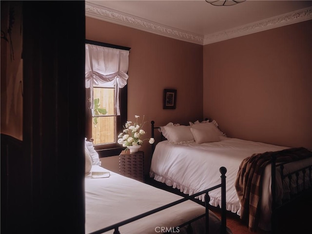 7148 Marshfield Way, Los Angeles, CA 90046 - bedroom featuring ornamental molding