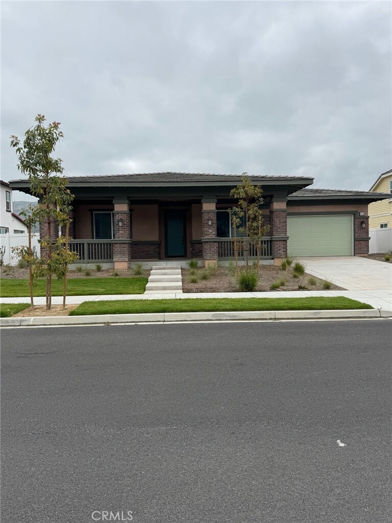 334 Wisteria St, Fillmore, CA 93015 - photo 1