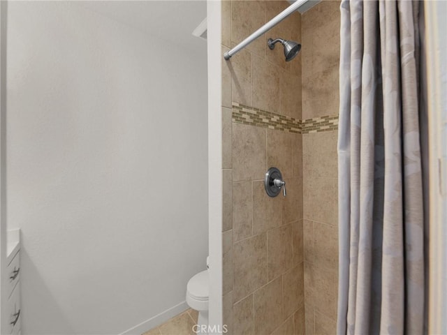 28839 Conejo View Dr, Agoura Hills, CA 91301 - full bath featuring vanity, a tile shower, and toilet
