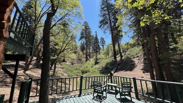 33796 Cedar Pines Ln, Green Valley Lake, CA 92341 - view of wooden terrace
