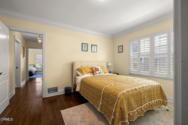 2156 Las Lunas St, Pasadena, CA 91107 - bedroom featuring wood finished floors and ornamental molding