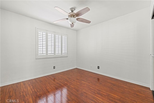 26966 Flo Ln Unit 318, Canyon Country, CA 91351 - unfurnished room featuring wood finished floors and ceiling fan