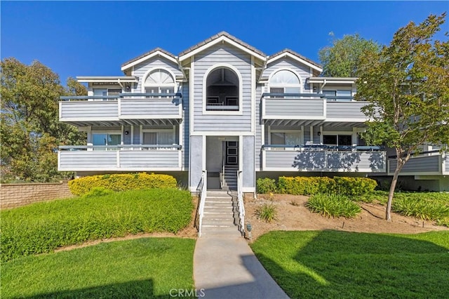 26966 Flo Ln Unit 318, Canyon Country, CA 91351 - multi unit property with a balcony